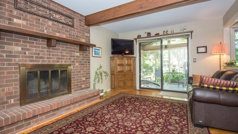 2195 Plumtree Dr, Naperville, IL 60565 photo 14