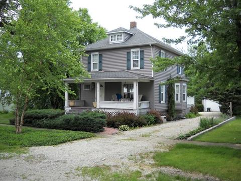403 Park St, Kempton, IL 60946 photo 1
