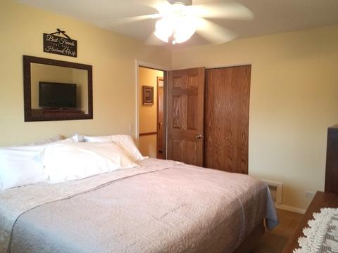 1407 E Lowden Ln, Mount Prospect, IL 60056 photo 8
