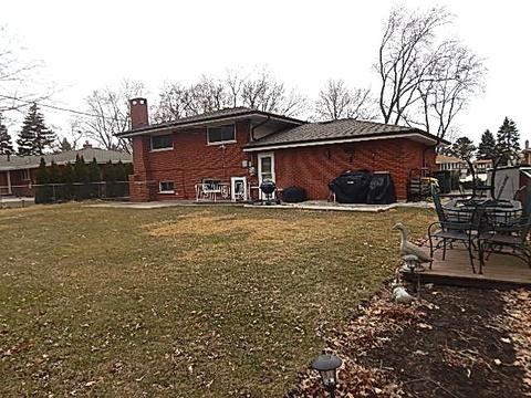 1407 E Lowden Ln, Mount Prospect, IL 60056 photo 28