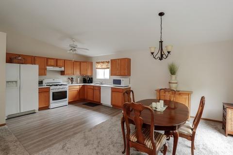35861 N Benjamin Ave, Ingleside, IL 60041 photo 2