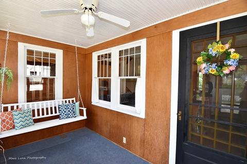 121 Division St, Algonquin, IL 60102 photo 3