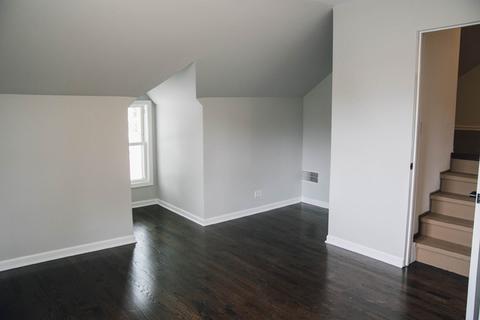 871 S Wolf Rd, Des Plaines, IL 60016 photo 15