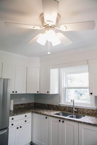 871 S Wolf Rd, Des Plaines, IL 60016 photo 6