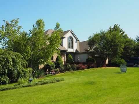 4358 E Falcon Dr, Byron, IL 61010 photo 3