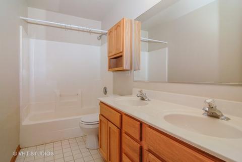 12430 Falcon Dr, Plainfield, IL 60585 photo 13