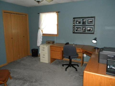 25469 Front St, Sterling, IL 61081 photo 19