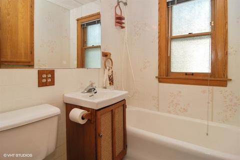 8032 42nd Ct, Lyons, IL 60534 photo 9