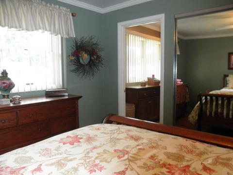 401 E Bevan Dr, Joliet, IL 60435 photo 13