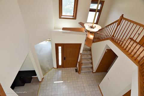 1545 Knotty Pine Dr, Elgin, IL 60123 photo 27