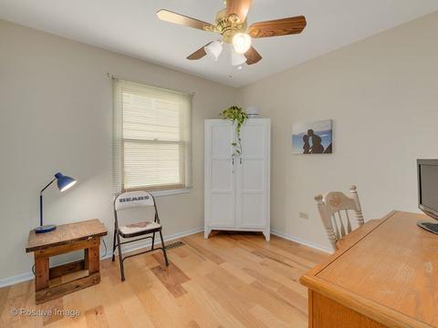 1630 Ivy Ct E, Wheaton, IL 60189 photo 16