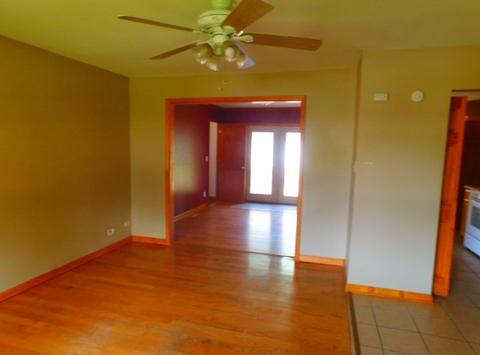 1405 Cooper Rd, Hoffman Estates, IL 60169 photo 11