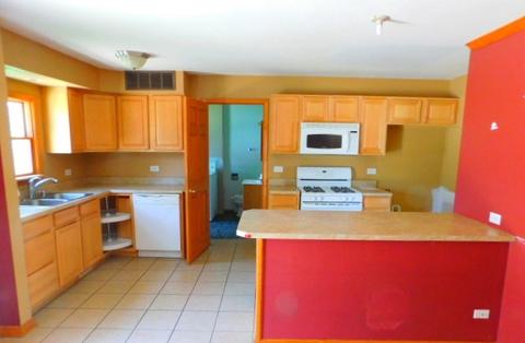 1405 Cooper Rd, Hoffman Estates, IL 60169 photo 12