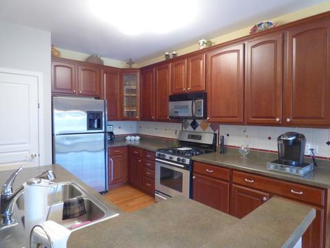 4031 Whitehall Ln, Algonquin, IL 60102 photo 10