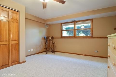 785 Concord Ln, Hoffman Estates, IL 60192 photo 15