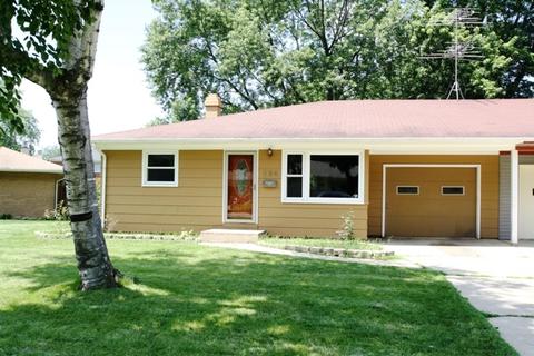 230 Robert Dr, Elgin, IL 60123 photo 1