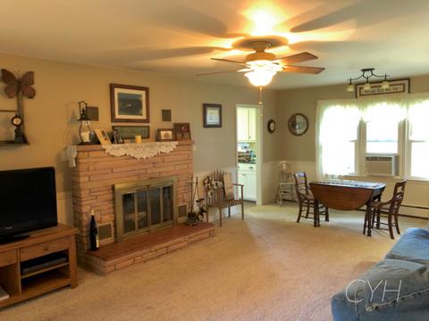 308 E Roosevelt Ave, Onarga, IL 60955 photo 10