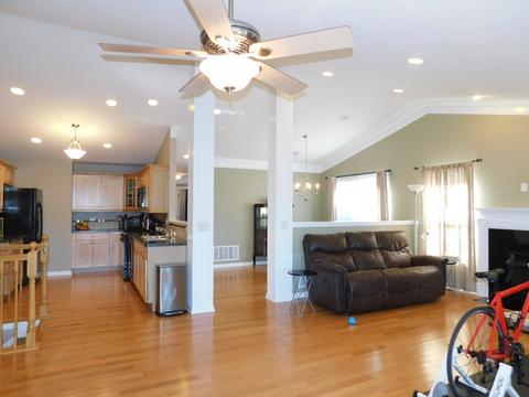 331 E Becker Pl, Sycamore, IL 60178 photo 23