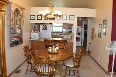 806 Waverly Dr, Elgin, IL 60120 photo 8
