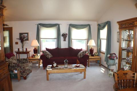 806 Waverly Dr, Elgin, IL 60120 photo 3