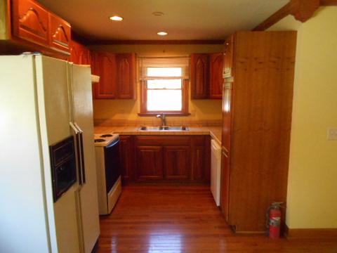 319 E Devlin St, Spring Valley, IL 61362 photo 3