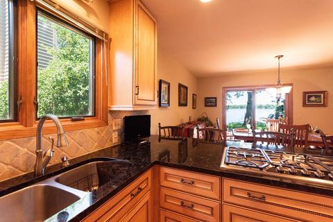 8 Cat Schooner Ln, Third Lake, IL 60030 photo 17
