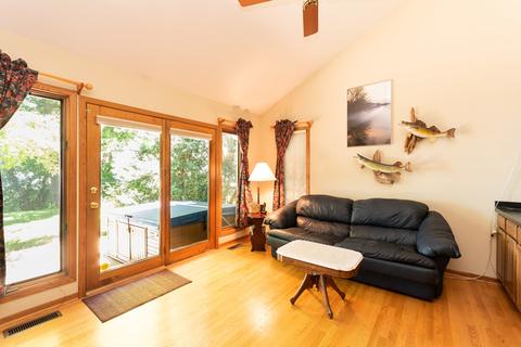 8 Cat Schooner Ln, Third Lake, IL 60030 photo 21