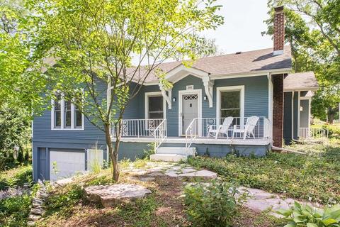 201 N Williston St, Wheaton, IL 60187 photo 1