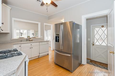 201 N Williston St, Wheaton, IL 60187 photo 8
