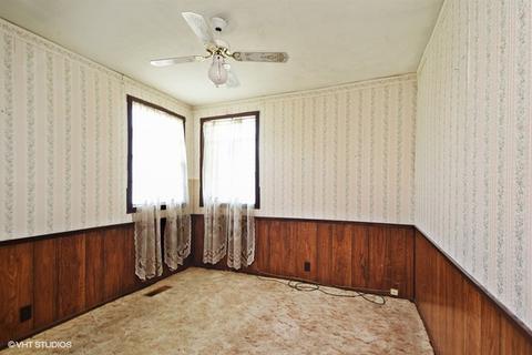 609 Columbus St, Mchenry, IL 60051 photo 8