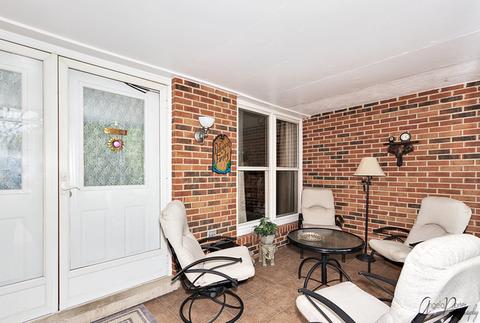 592 Sycamore Ln, Wheeling, IL 60090 photo 26