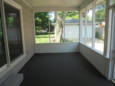 1006 S Gables Blvd, Wheaton, IL 60189 photo 14