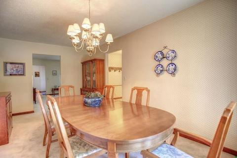 1711 Maynard Dr, Champaign, IL 61822 photo 16