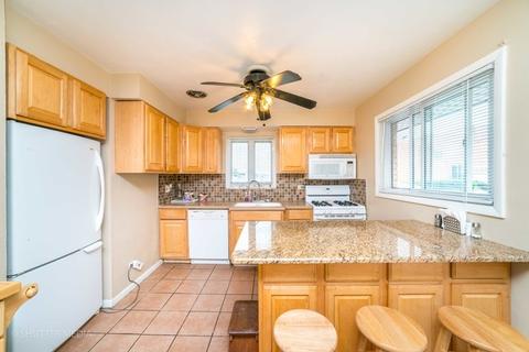 8404 45th St, Lyons, IL 60534 photo 18