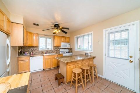 8404 45th St, Lyons, IL 60534 photo 17