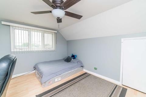 8404 45th St, Lyons, IL 60534 photo 7