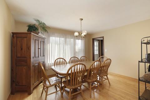 929 Manor Dr, Wilmette, IL 60091 photo 5