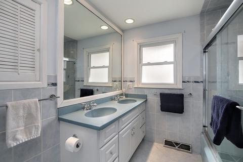 929 Manor Dr, Wilmette, IL 60091 photo 14