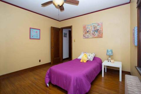 424 S State St, Elgin, IL 60123 photo 11