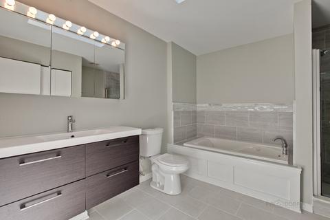1435 Sturbridge Ct, Hoffman Estates, IL 60192 photo 13