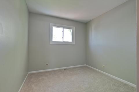 1435 Sturbridge Ct, Hoffman Estates, IL 60192 photo 24