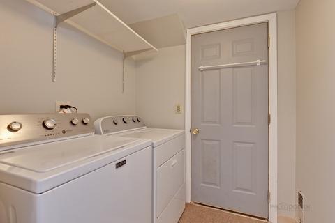 1435 Sturbridge Ct, Hoffman Estates, IL 60192 photo 26