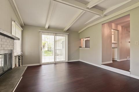 1435 Sturbridge Ct, Hoffman Estates, IL 60192 photo 7