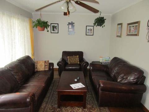 4628 Winchester Ave, Lyons, IL 60534 photo 2