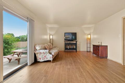 2174 W Cimarron Way, Addison, IL 60101 photo 8