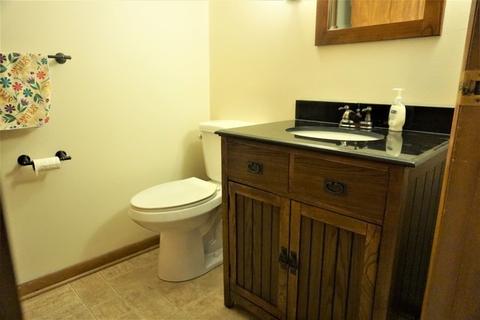 906 Devonshire Dr, Champaign, IL 61821 photo 21