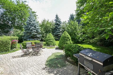 515 Covered Bridge Dr, Elgin, IL 60124 photo 23