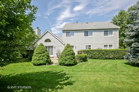 515 Covered Bridge Dr, Elgin, IL 60124 photo 24