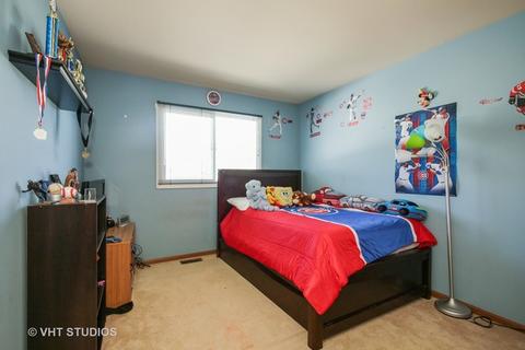 2324 Bluejay Trl, Elgin, IL 60123 photo 10