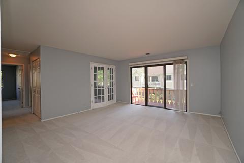 545 Williamsburg Ct #A2, Wheeling, IL 60090 photo 6